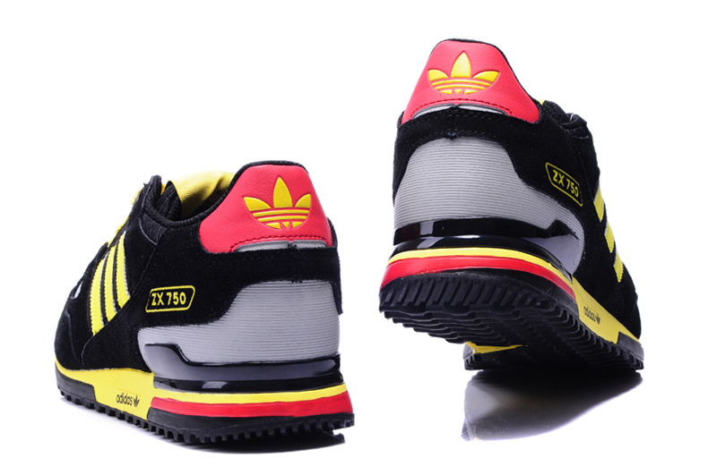 chaussure adidas zx 750